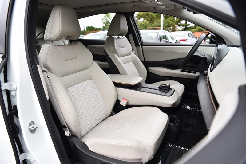 Nissan ARIYA Vehicle Image 24