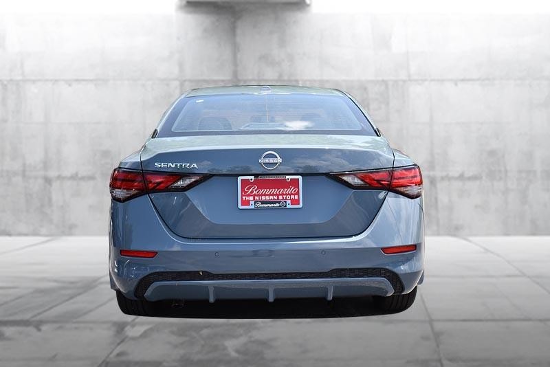 Nissan Sentra Vehicle Image 06