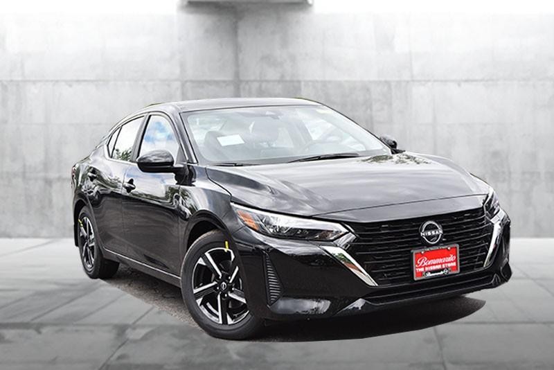 Nissan Sentra Vehicle Image 02