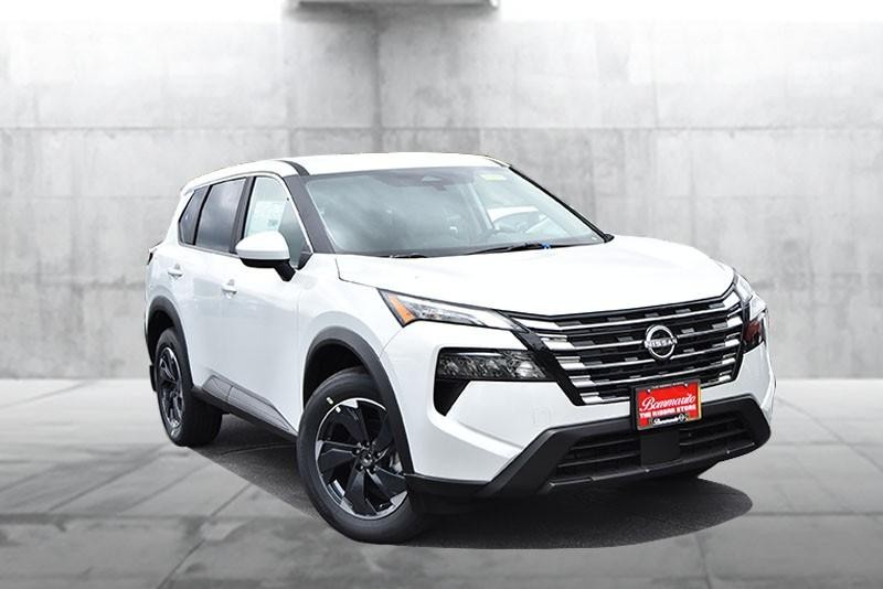 Nissan Rogue Vehicle Image 02