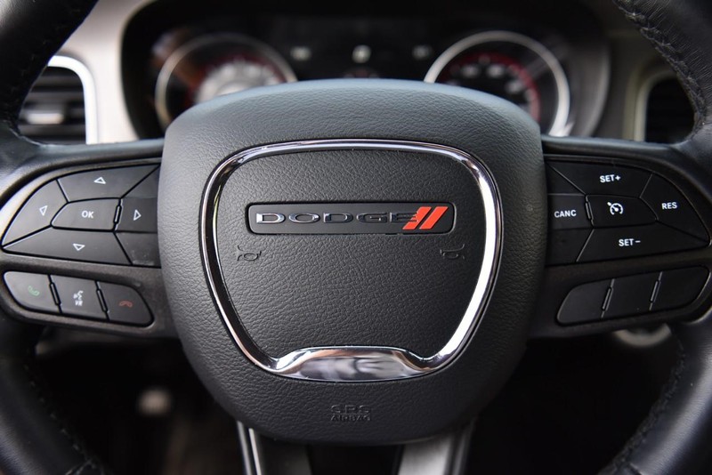 Dodge Charger Vehicle Image 17