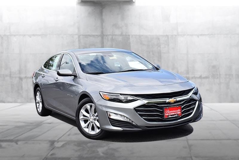 Chevrolet Malibu Vehicle Image 02