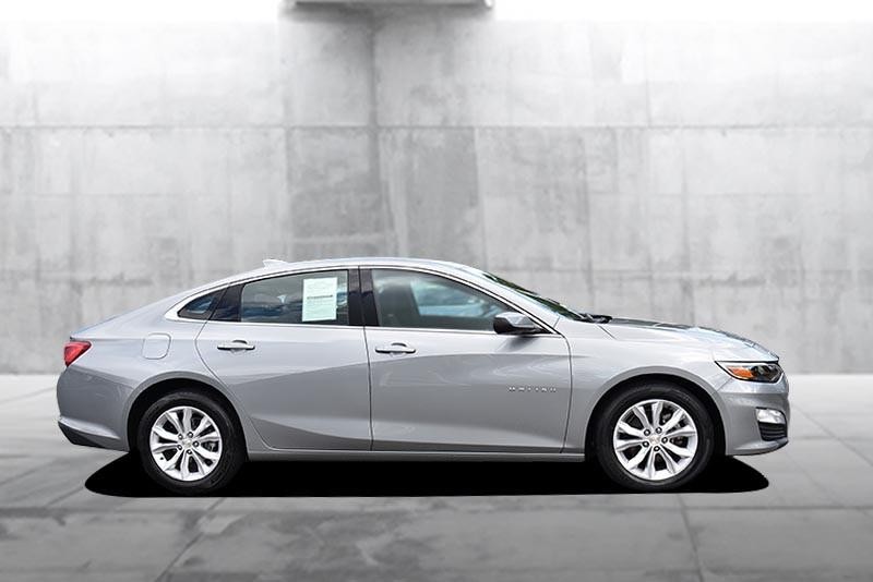 Chevrolet Malibu Vehicle Image 05