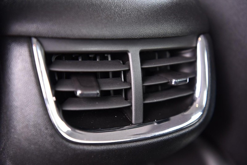 Chevrolet Malibu Vehicle Image 20