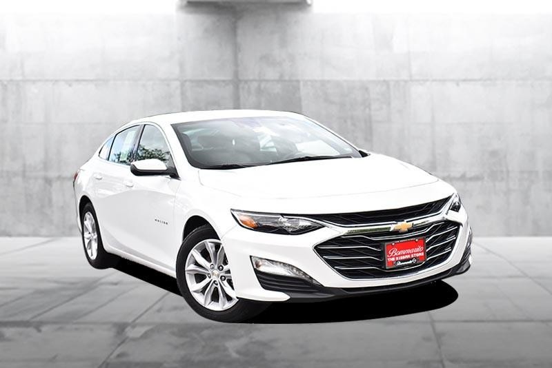 Chevrolet Malibu Vehicle Image 02