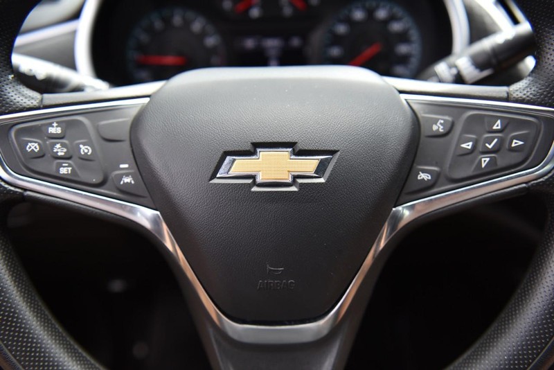 Chevrolet Malibu Vehicle Image 17