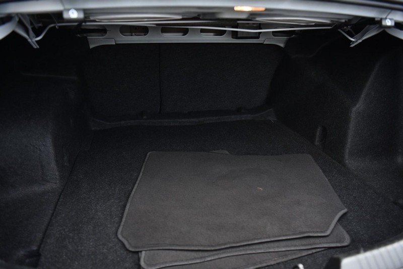 Chevrolet Malibu Vehicle Image 22