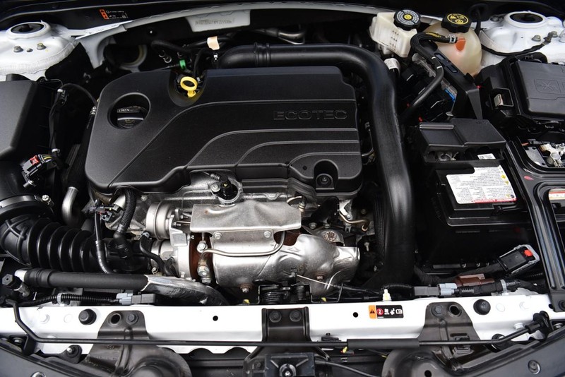 Chevrolet Malibu Vehicle Image 23