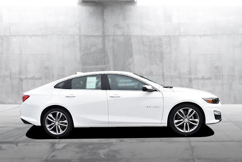 Chevrolet Malibu Vehicle Image 05