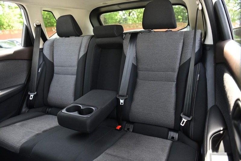 Nissan Rogue Vehicle Image 21