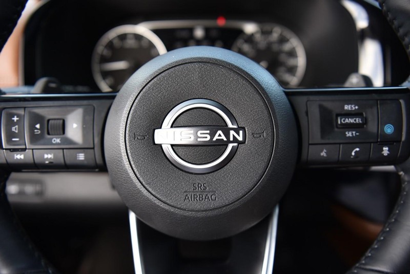 Nissan Pathfinder Vehicle Image 22
