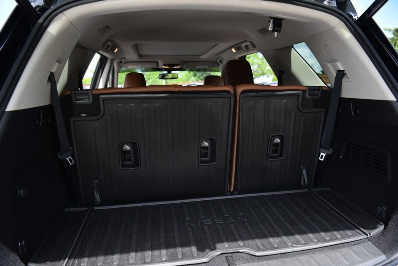 Nissan Pathfinder Vehicle Image 30