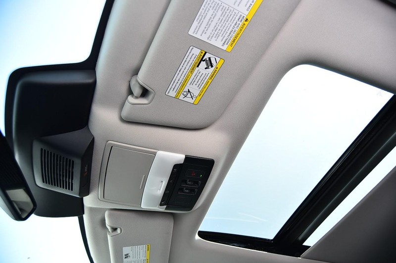 Nissan Pathfinder Vehicle Image 25