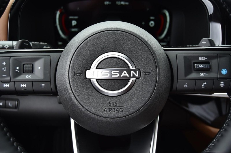 Nissan Pathfinder Vehicle Image 22