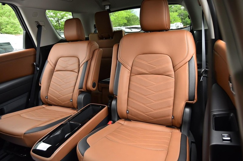 Nissan Pathfinder Vehicle Image 26