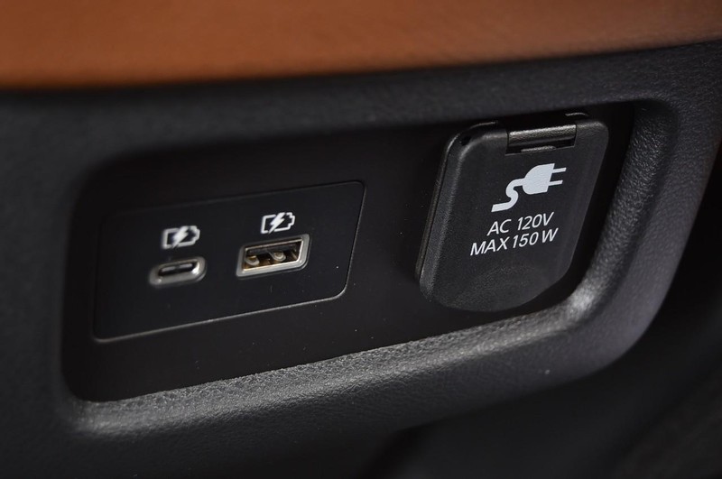 Nissan Pathfinder Vehicle Image 28