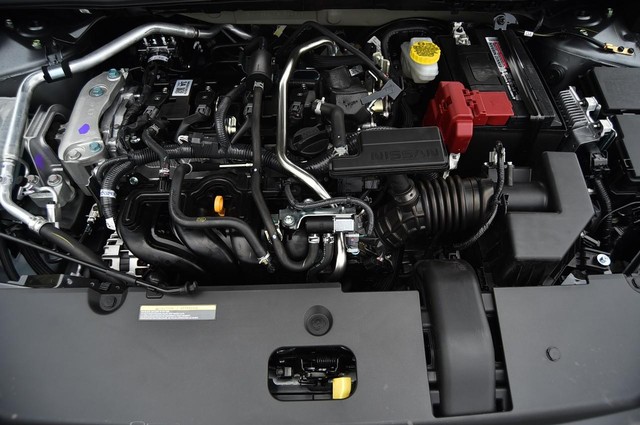 Nissan Sentra Vehicle Image 24