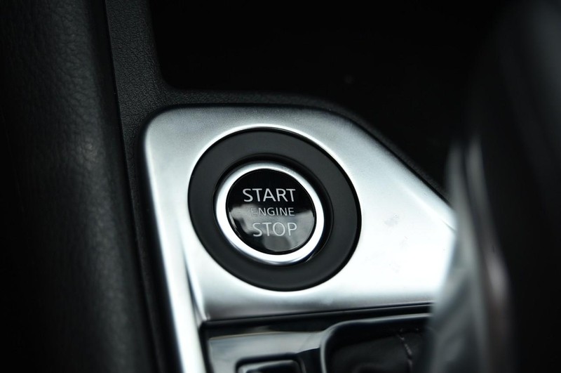 Nissan Sentra Vehicle Image 17