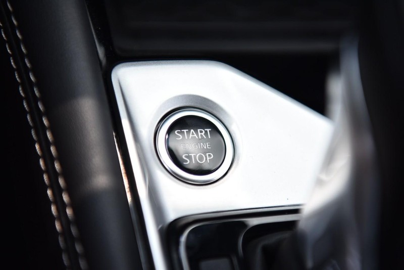 Nissan Altima Vehicle Image 18