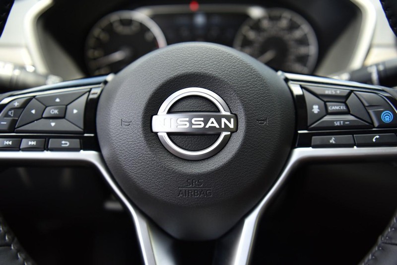 Nissan Altima Vehicle Image 19