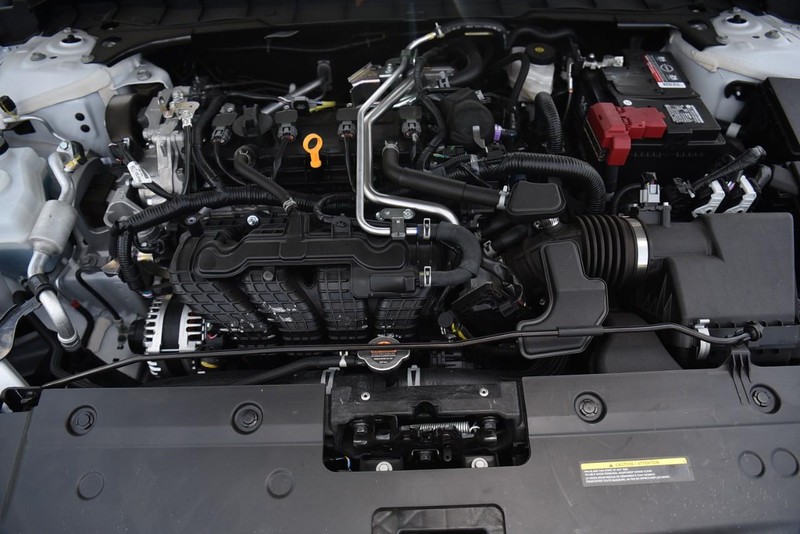 Nissan Altima Vehicle Image 27