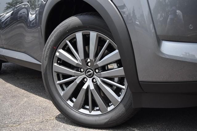Nissan Pathfinder Vehicle Image 03