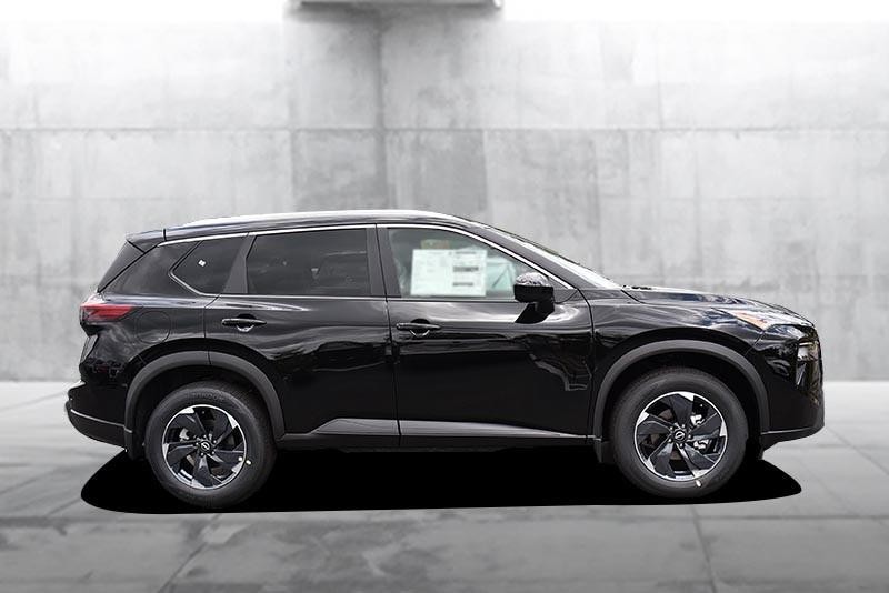 Nissan Rogue Vehicle Image 05