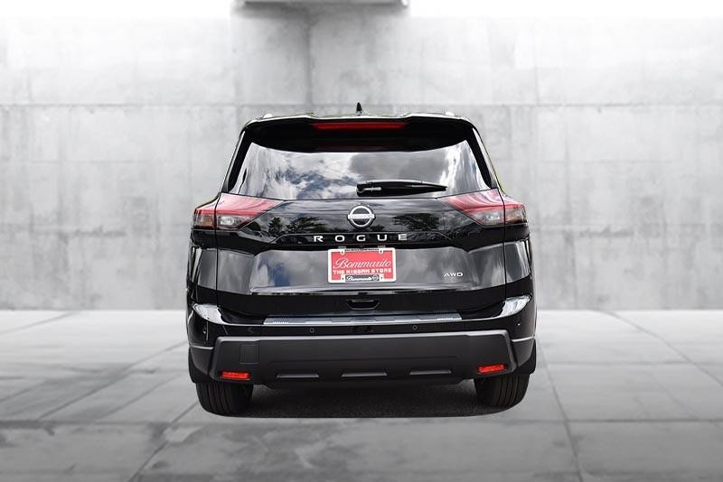 Nissan Rogue Vehicle Image 06
