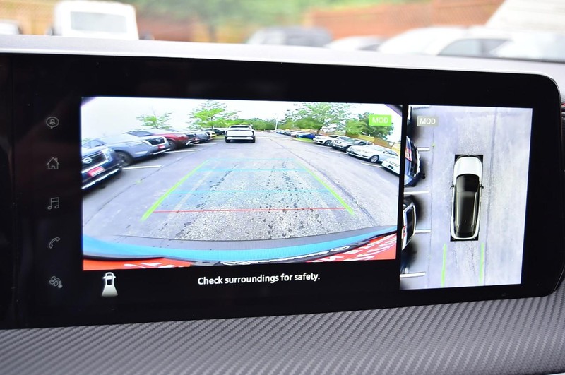Nissan Kicks Vehicle Image 13