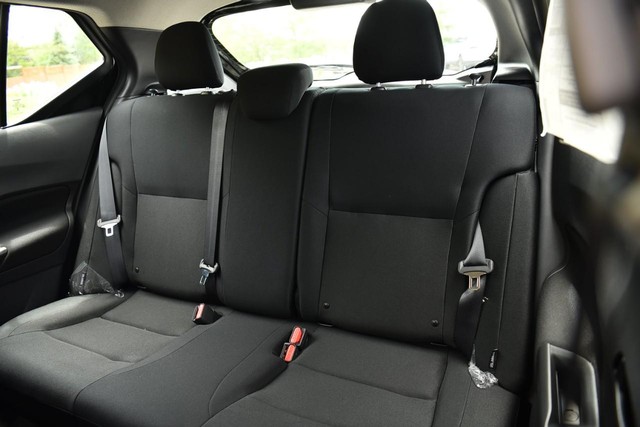 Nissan Kicks Play Vehicle Image 20