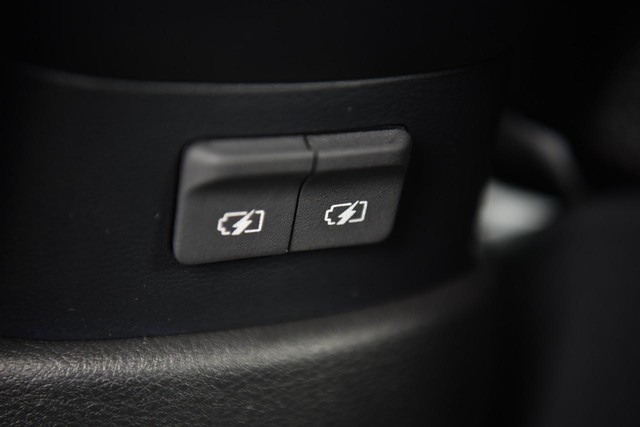 Nissan Kicks Play Vehicle Image 21
