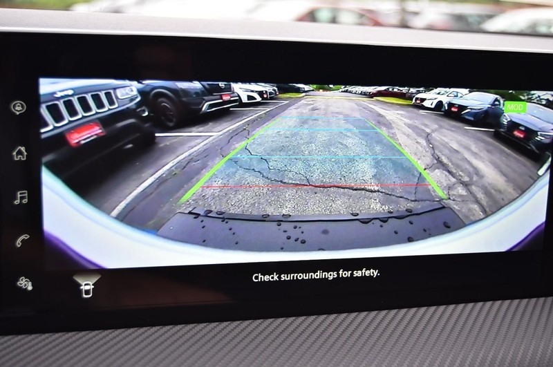 Nissan Kicks Vehicle Image 16