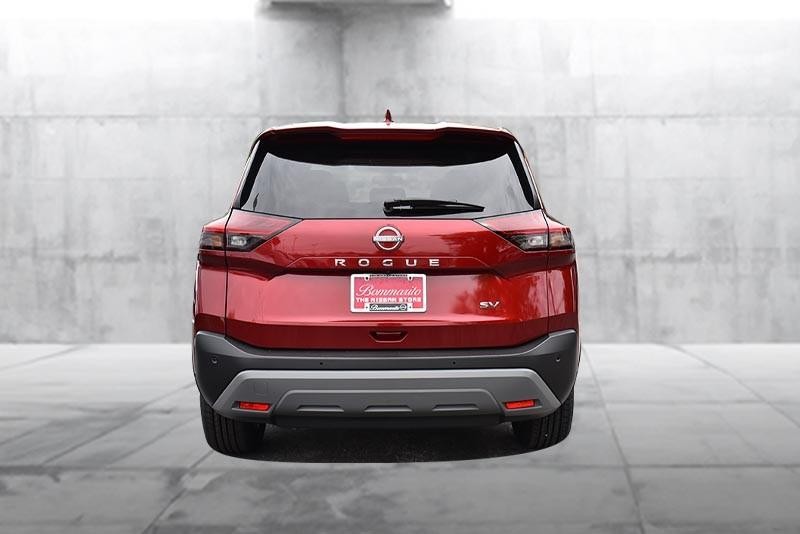 Nissan Rogue Vehicle Image 04