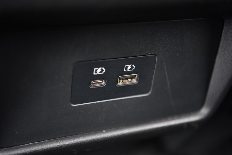 Nissan Rogue Vehicle Image 23