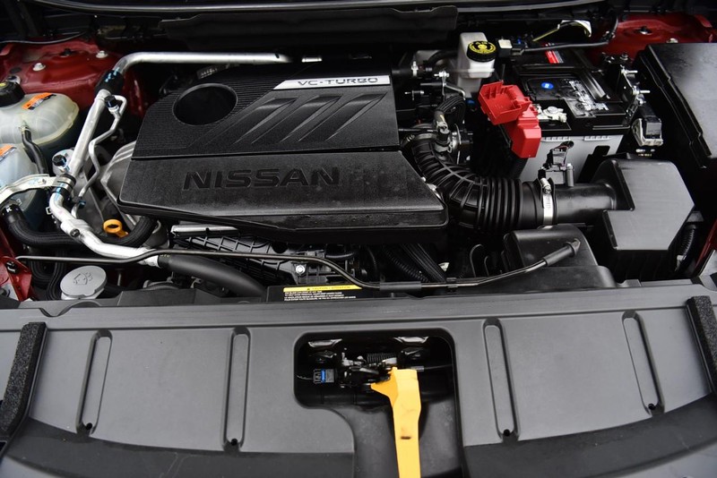 Nissan Rogue Vehicle Image 25
