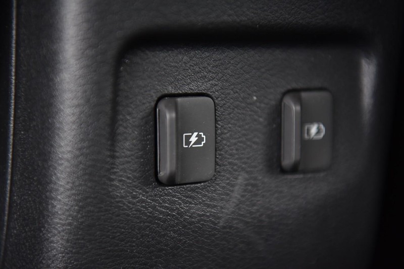 Nissan Kicks Vehicle Image 23