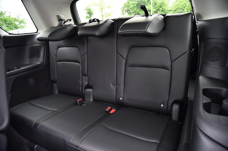 Nissan Pathfinder Vehicle Image 28