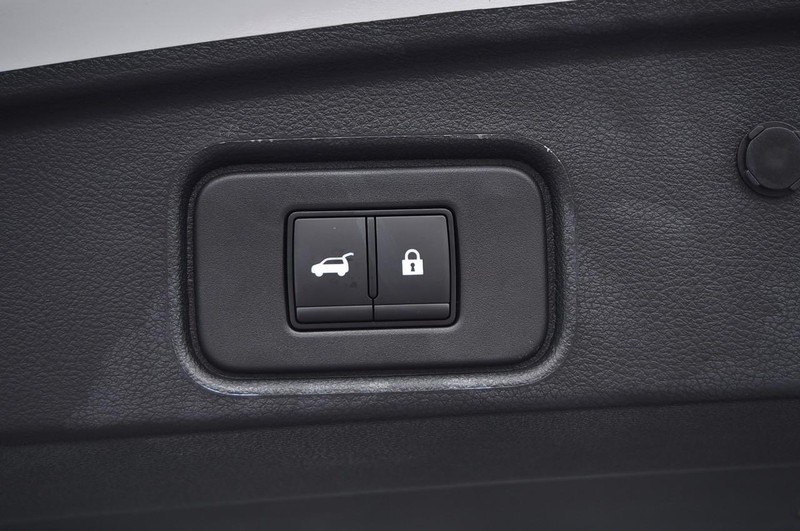 Nissan Pathfinder Vehicle Image 30