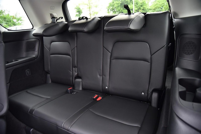 Nissan Pathfinder Vehicle Image 28