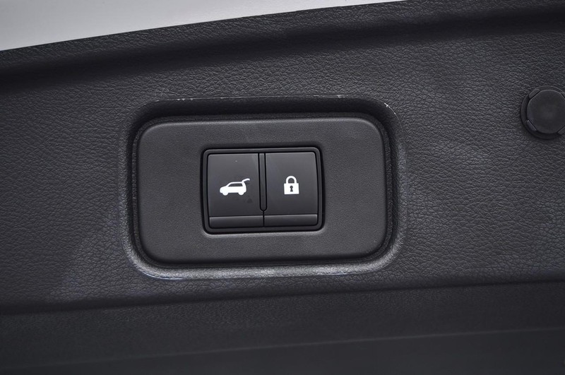 Nissan Pathfinder Vehicle Image 30