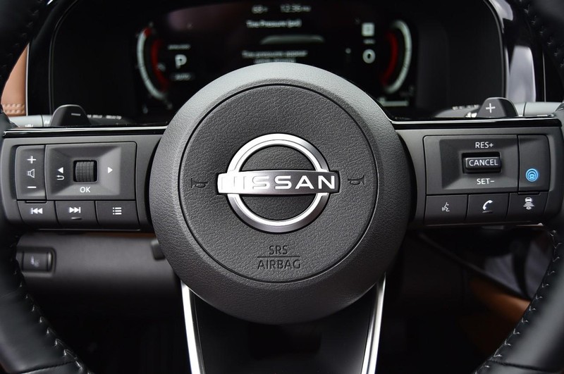 Nissan Pathfinder Vehicle Image 22