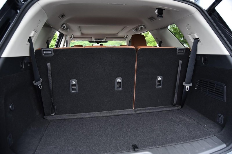 Nissan Pathfinder Vehicle Image 30