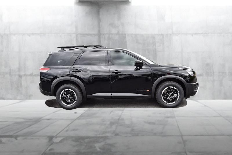 Nissan Pathfinder Vehicle Image 05