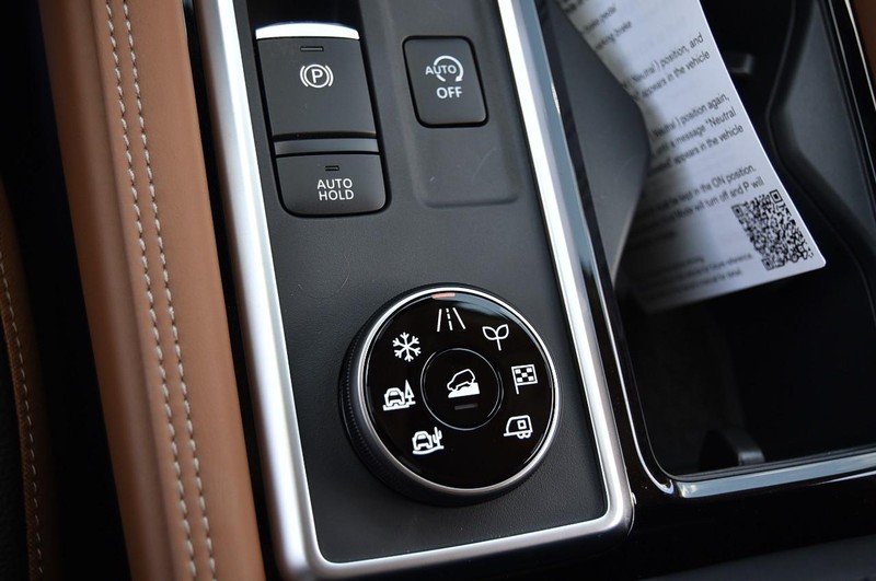Nissan Pathfinder Vehicle Image 21