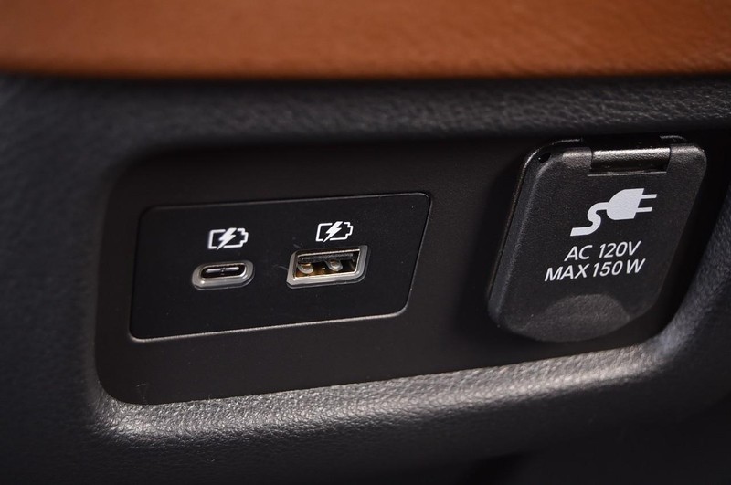 Nissan Pathfinder Vehicle Image 28