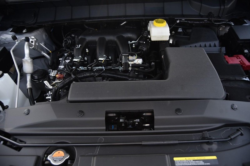 Nissan Pathfinder Vehicle Image 32