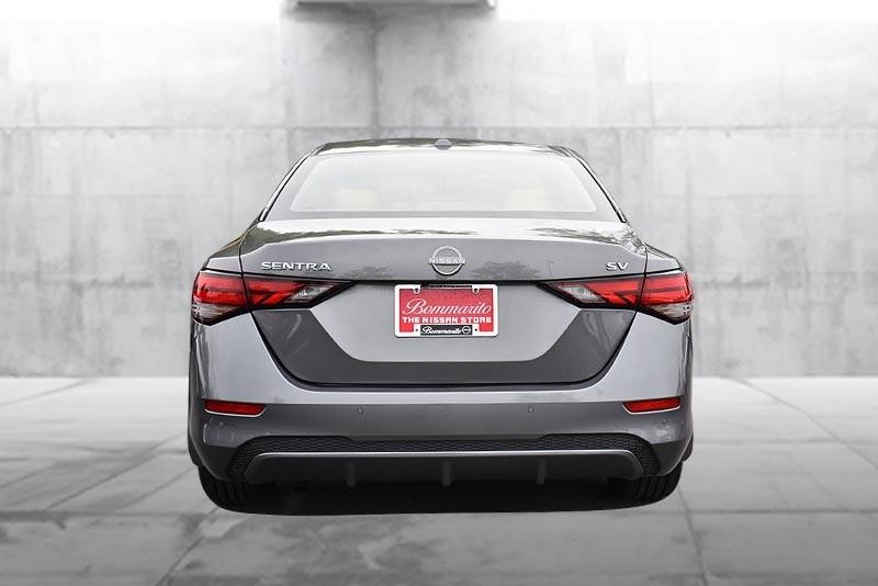 Nissan Sentra Vehicle Image 06