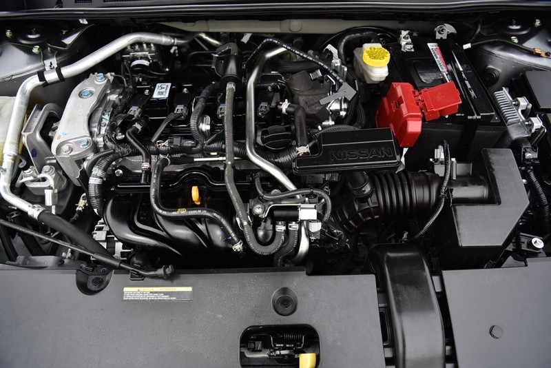Nissan Sentra Vehicle Image 27