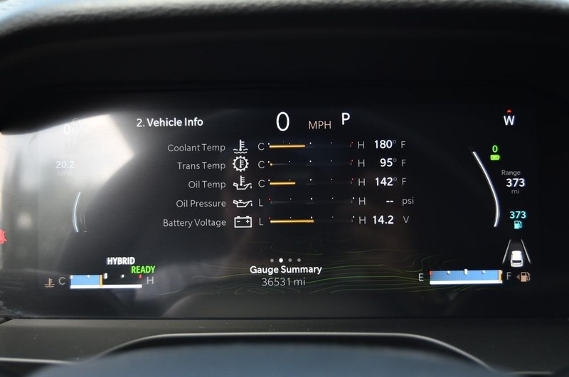 Jeep Grand Cherokee 4xe Vehicle Image 15