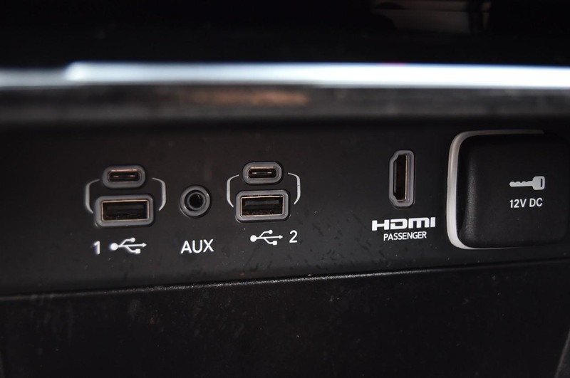 Jeep Grand Cherokee 4xe Vehicle Image 20